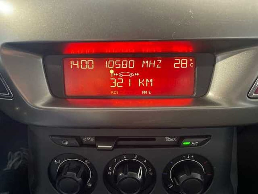 Citroen C3 usata a Salerno (19)