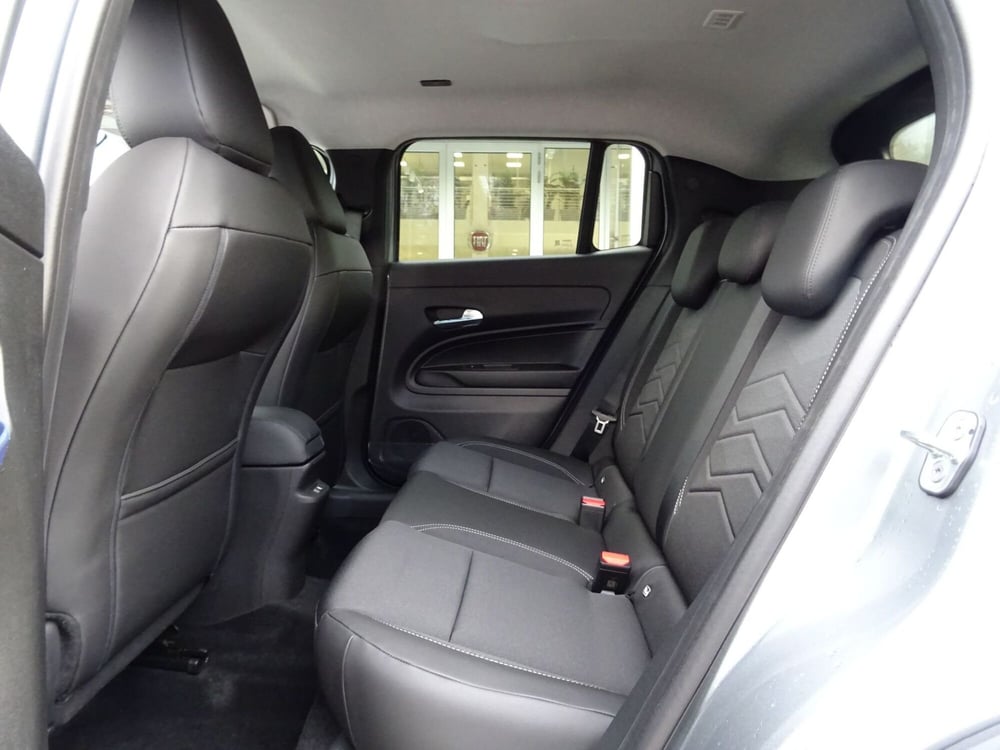 Jeep Avenger nuova a Venezia (11)