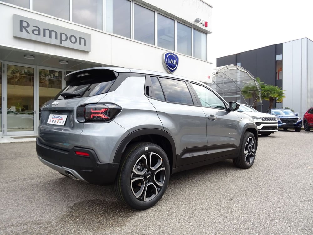 Jeep Avenger nuova a Venezia (3)
