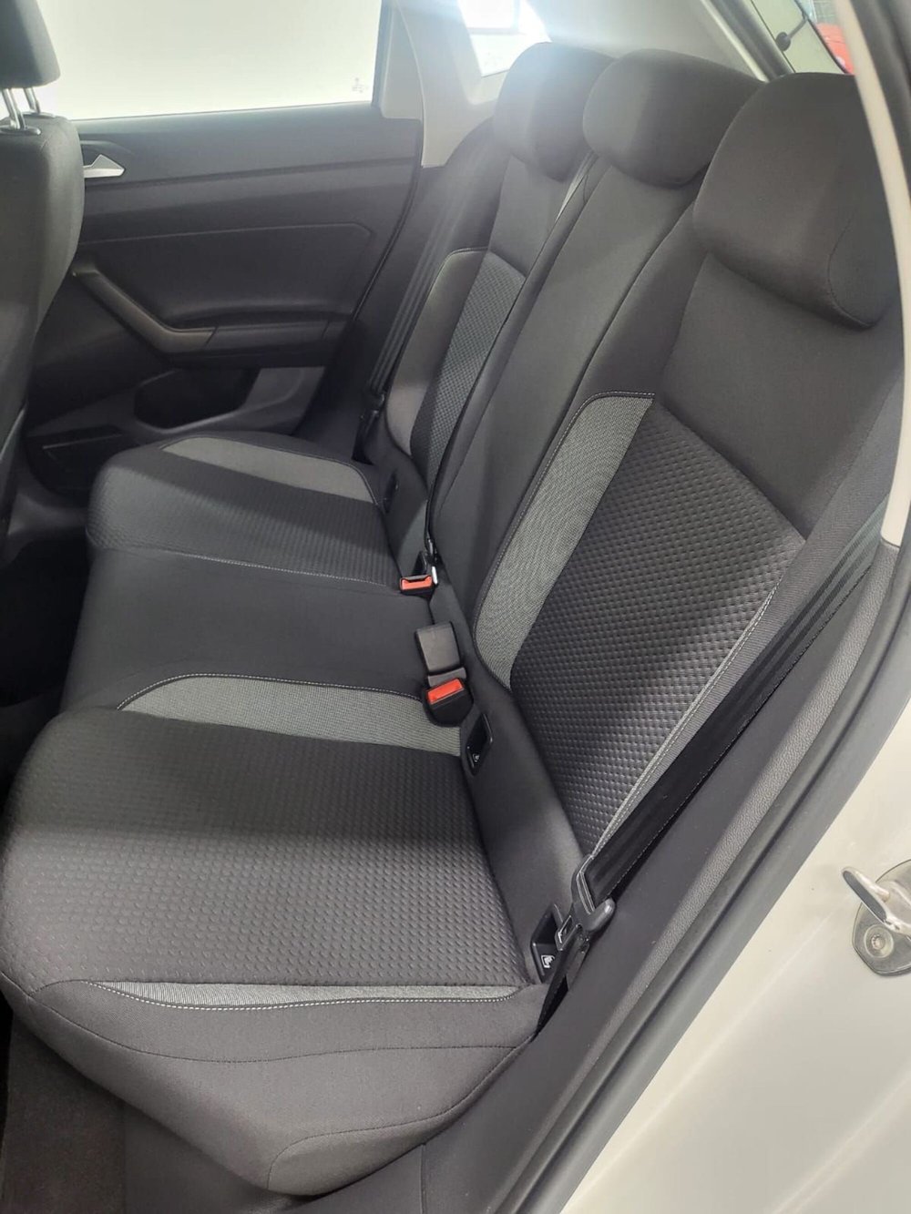 Volkswagen Polo usata a Catanzaro (18)