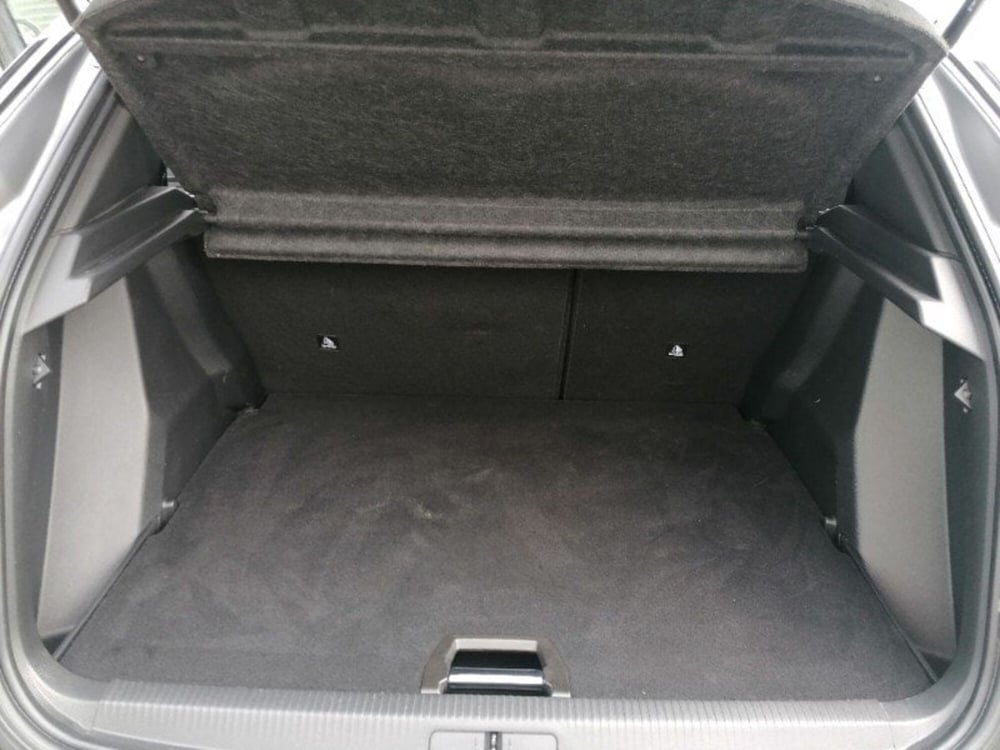 Peugeot 2008 usata a Milano (10)