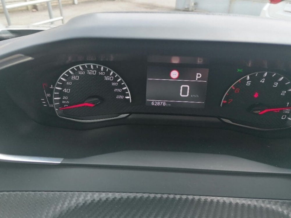 Peugeot 2008 usata a Milano (13)