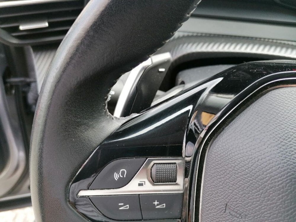 Peugeot 2008 usata a Milano (19)
