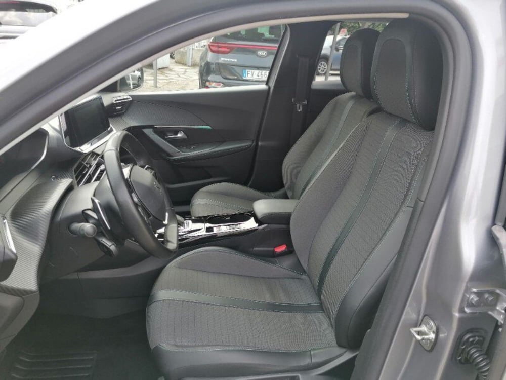 Peugeot 2008 usata a Milano (8)