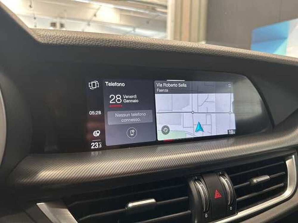 Alfa Romeo Stelvio usata a Ravenna (12)