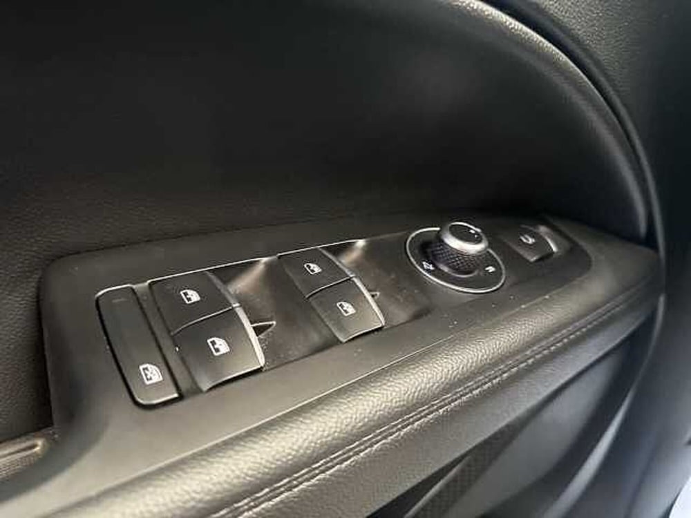 Alfa Romeo Stelvio usata a Ravenna (16)