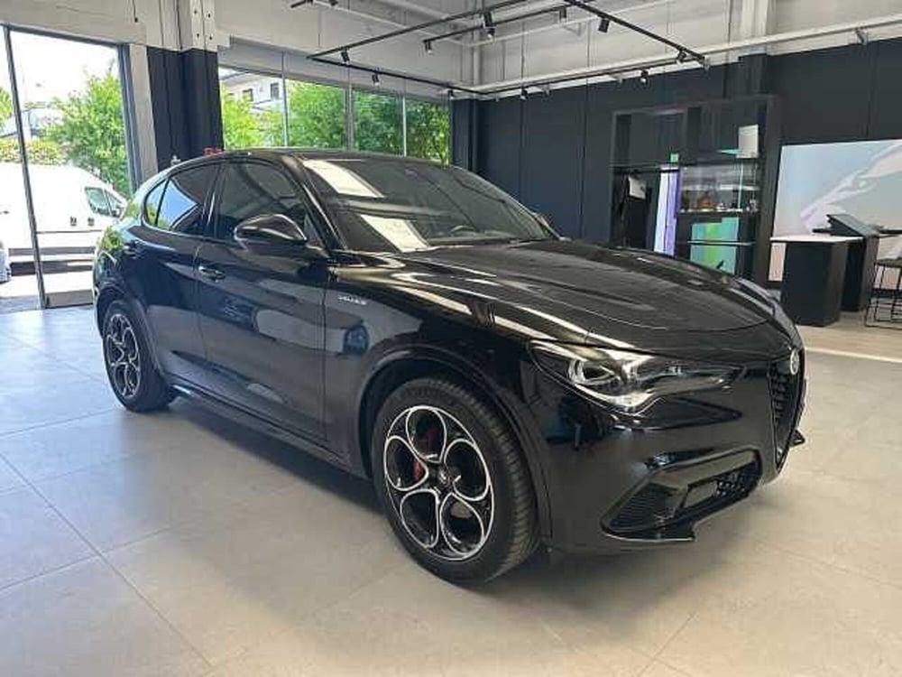 Alfa Romeo Stelvio usata a Ravenna (4)