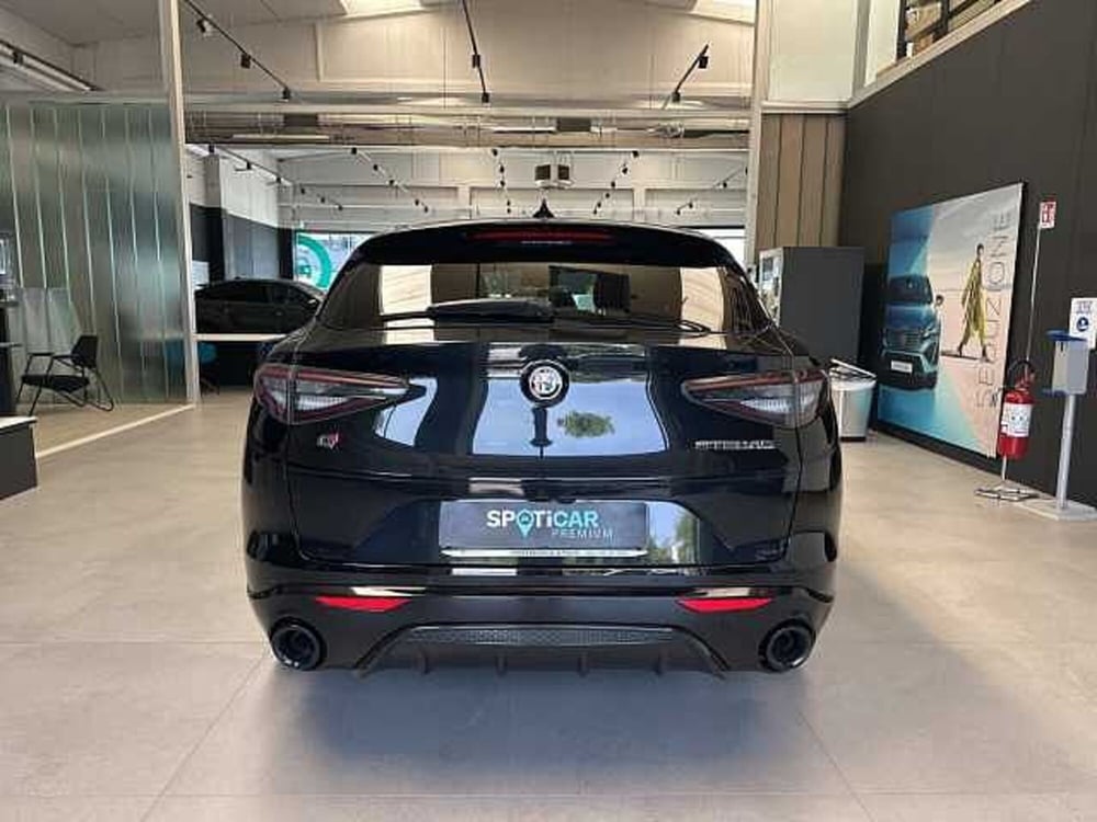 Alfa Romeo Stelvio usata a Ravenna (5)