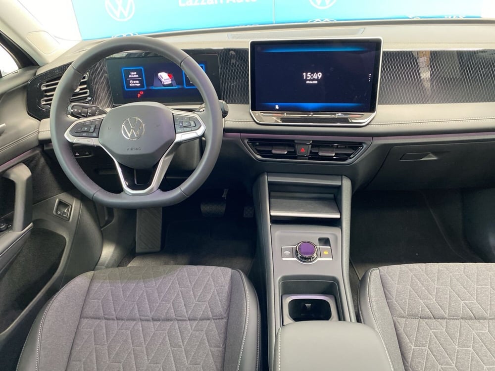 Volkswagen Tiguan nuova a Lodi (9)