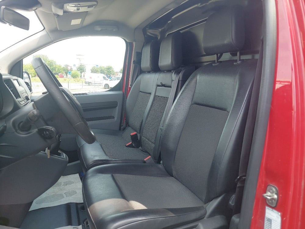 Opel Vivaro Furgone usata a Piacenza (15)