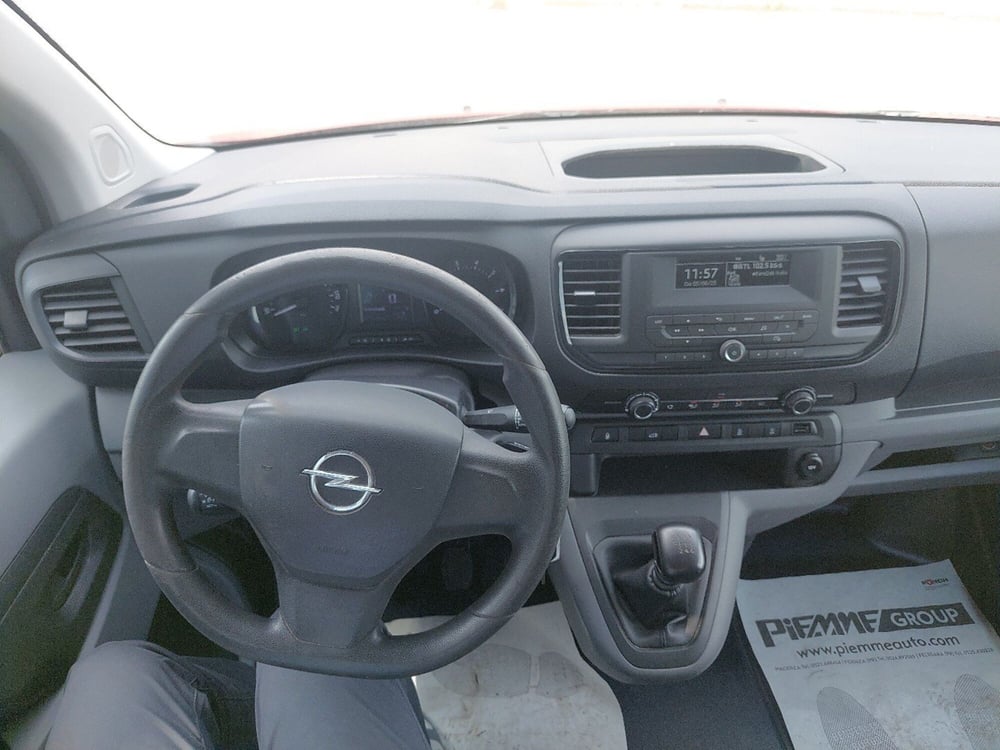 Opel Vivaro Furgone usata a Piacenza (16)