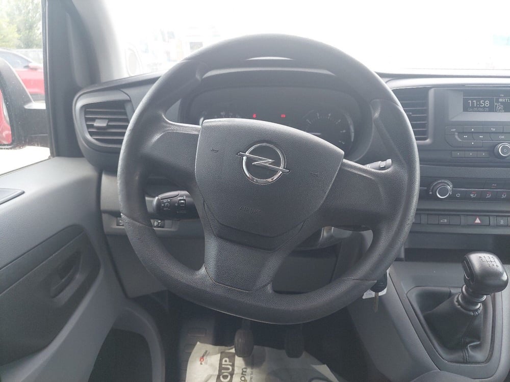 Opel Vivaro Furgone usata a Piacenza (18)