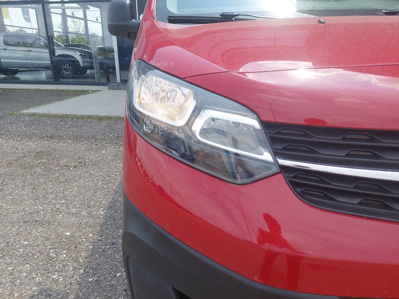 Opel Vivaro Furgone usata a Piacenza (9)