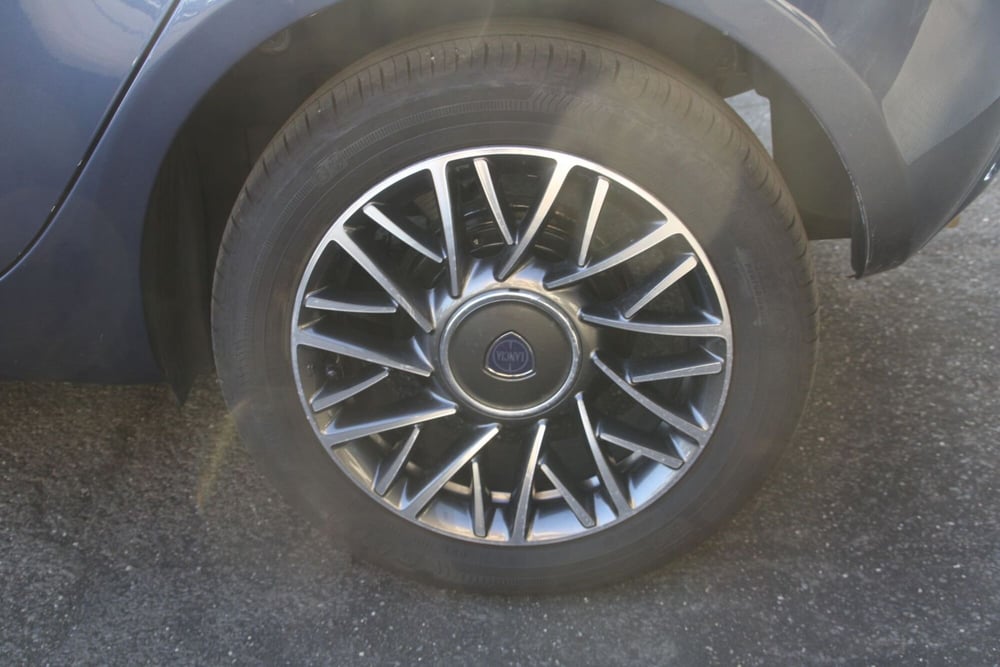 Lancia Ypsilon usata a Catania (18)
