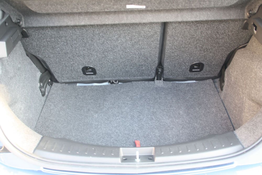 Lancia Ypsilon usata a Catania (19)