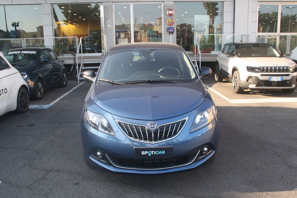 Lancia Ypsilon usata a Catania (3)