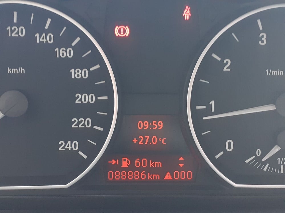 BMW Serie 1 usata a Modena (11)