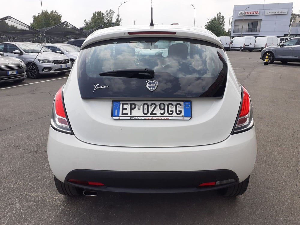 Lancia Ypsilon usata a Modena (5)