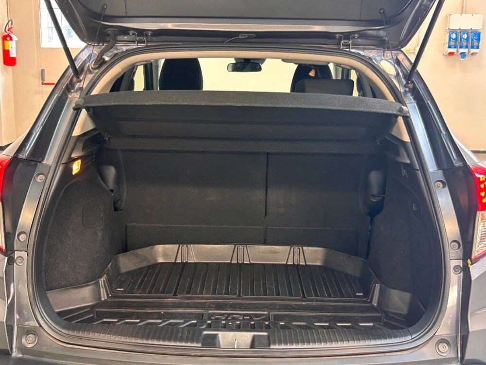 Honda HR-V usata a Verona (11)