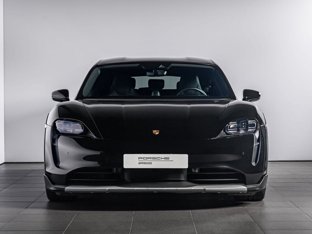 Porsche Taycan Cross Turismo usata a Firenze (4)