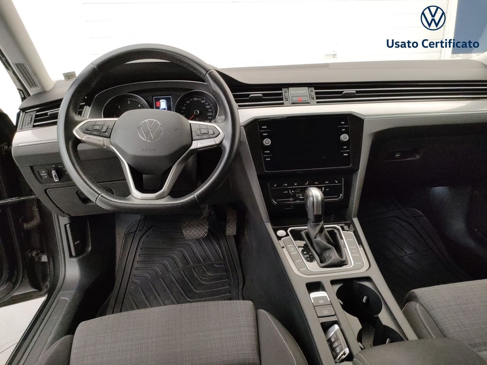 Volkswagen Passat Variant usata a Varese (12)