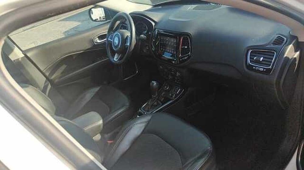Jeep Compass usata a Firenze (11)