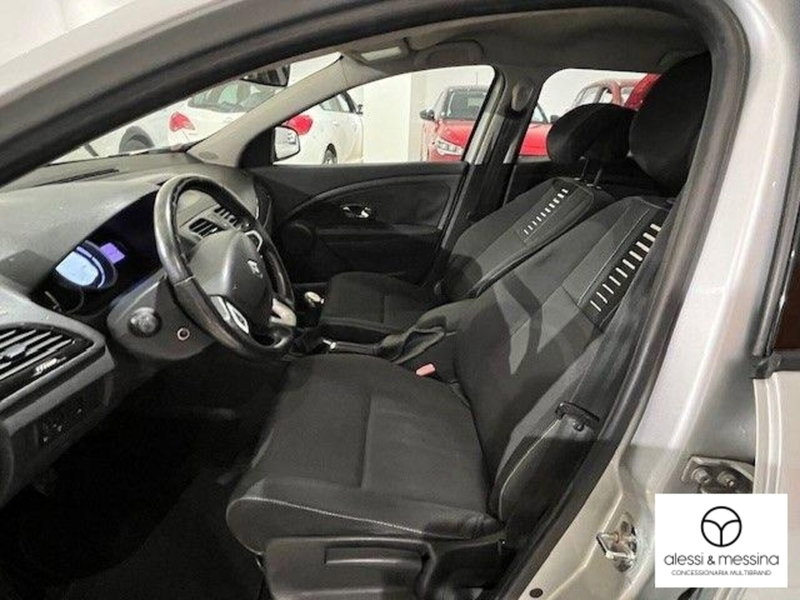 Renault Mégane SporTour usata a Catania (7)