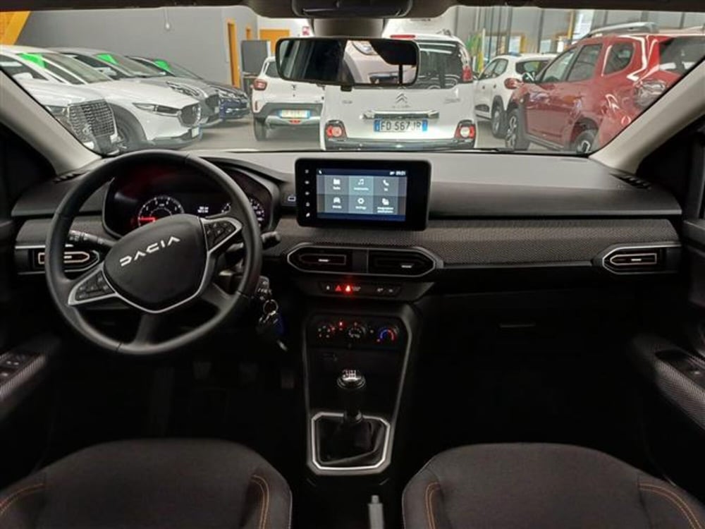 Dacia Sandero usata a Cremona (11)