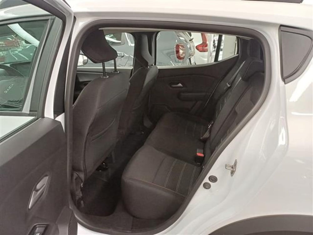 Dacia Sandero usata a Cremona (9)