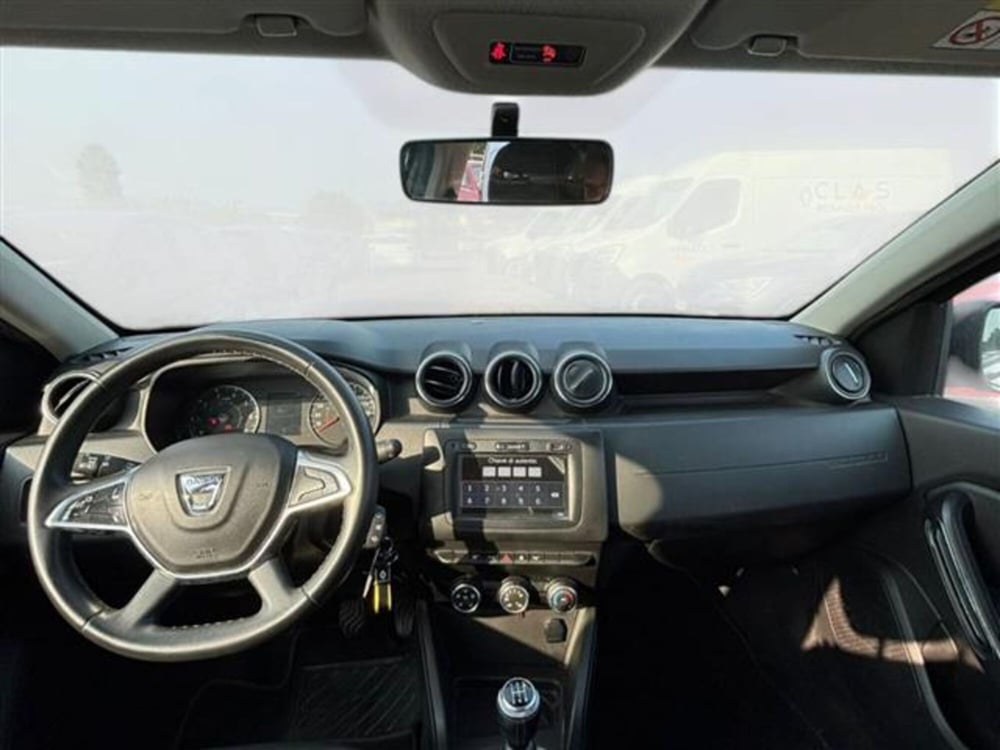 Dacia Duster usata a Livorno (11)