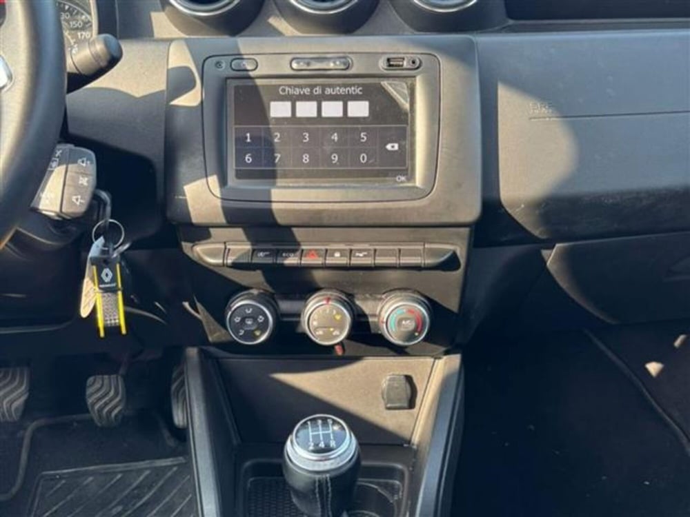 Dacia Duster usata a Livorno (12)