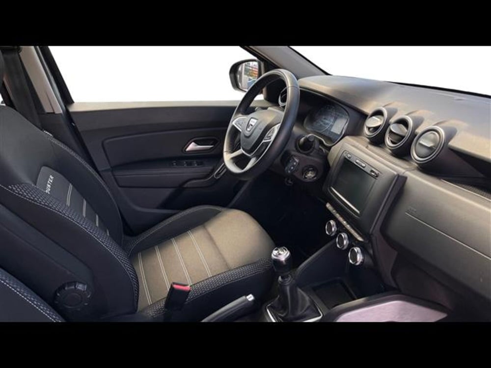 Dacia Duster usata a Lecce (7)