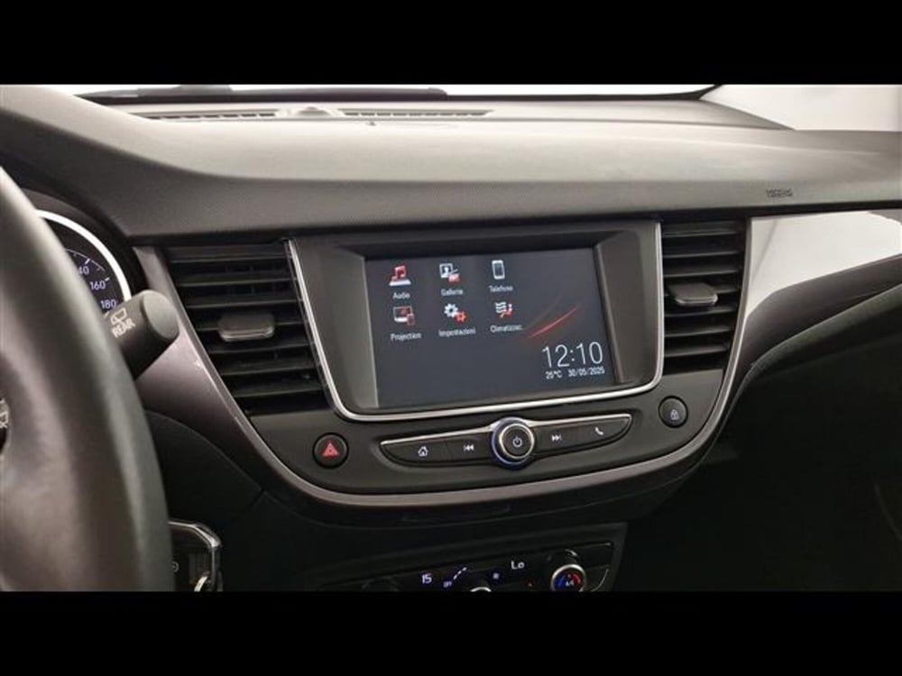 Opel Crossland usata a Milano (12)