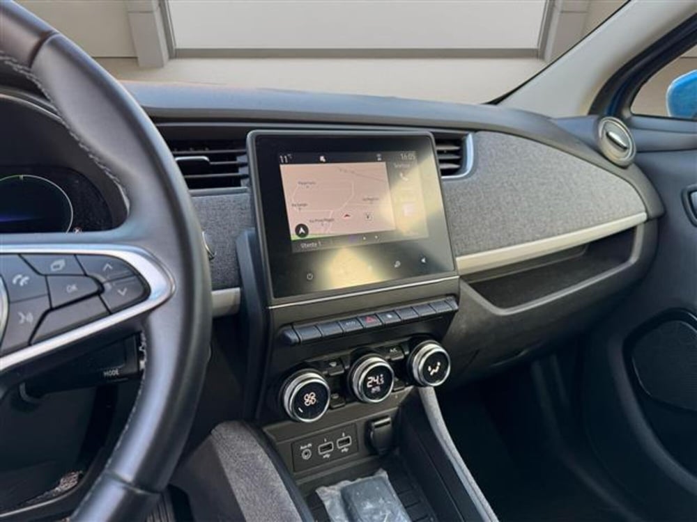 Renault Zoe usata a Mantova (9)