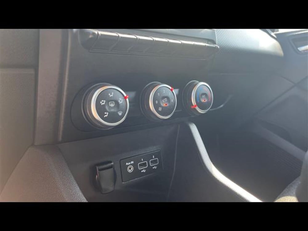 Renault Clio usata a Lecce (11)