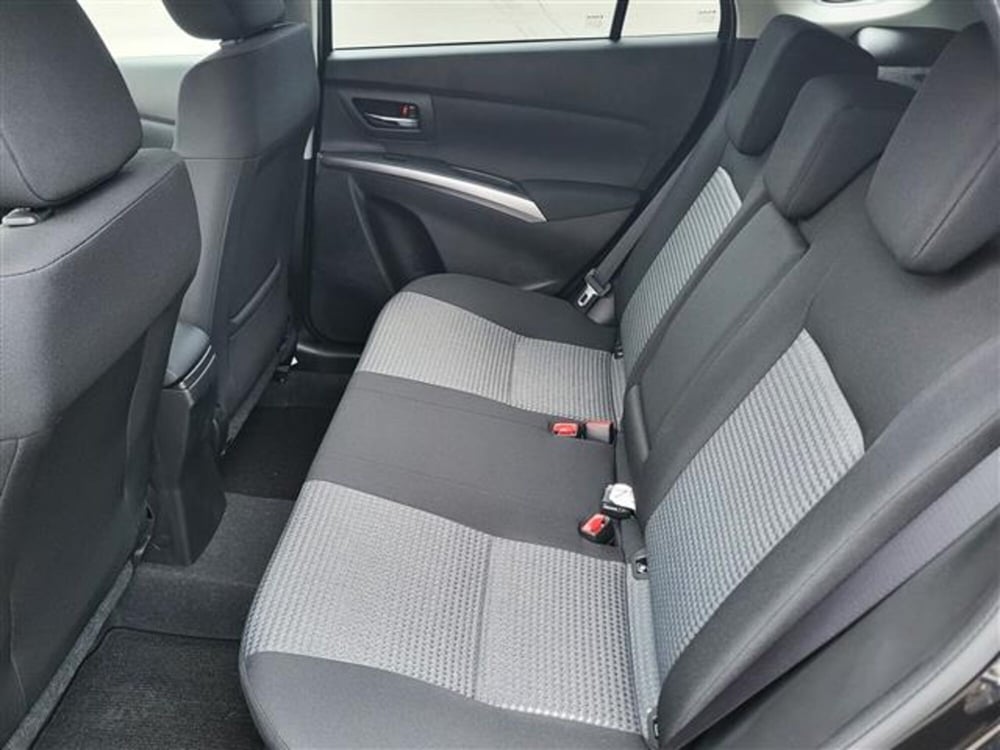 Suzuki Vitara nuova a Monza e Brianza (11)