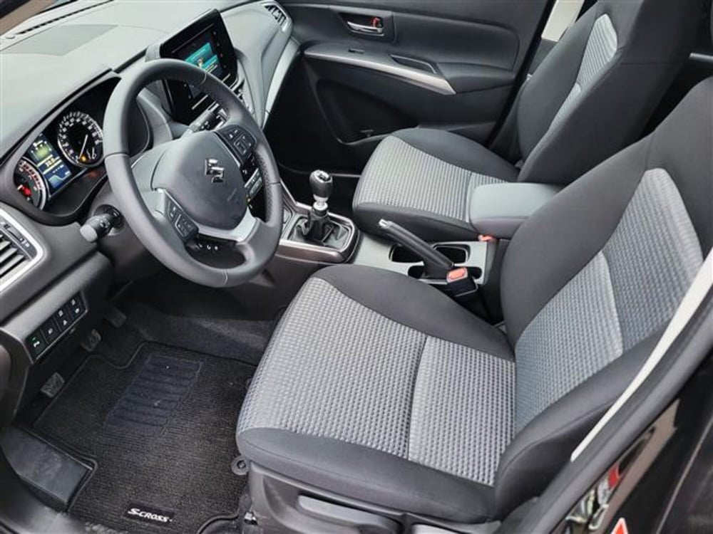 Suzuki Vitara nuova a Monza e Brianza (13)