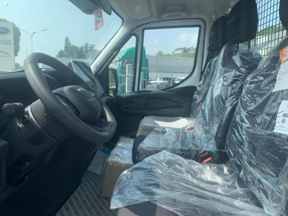 Iveco Daily Telaio nuova a Lucca (4)