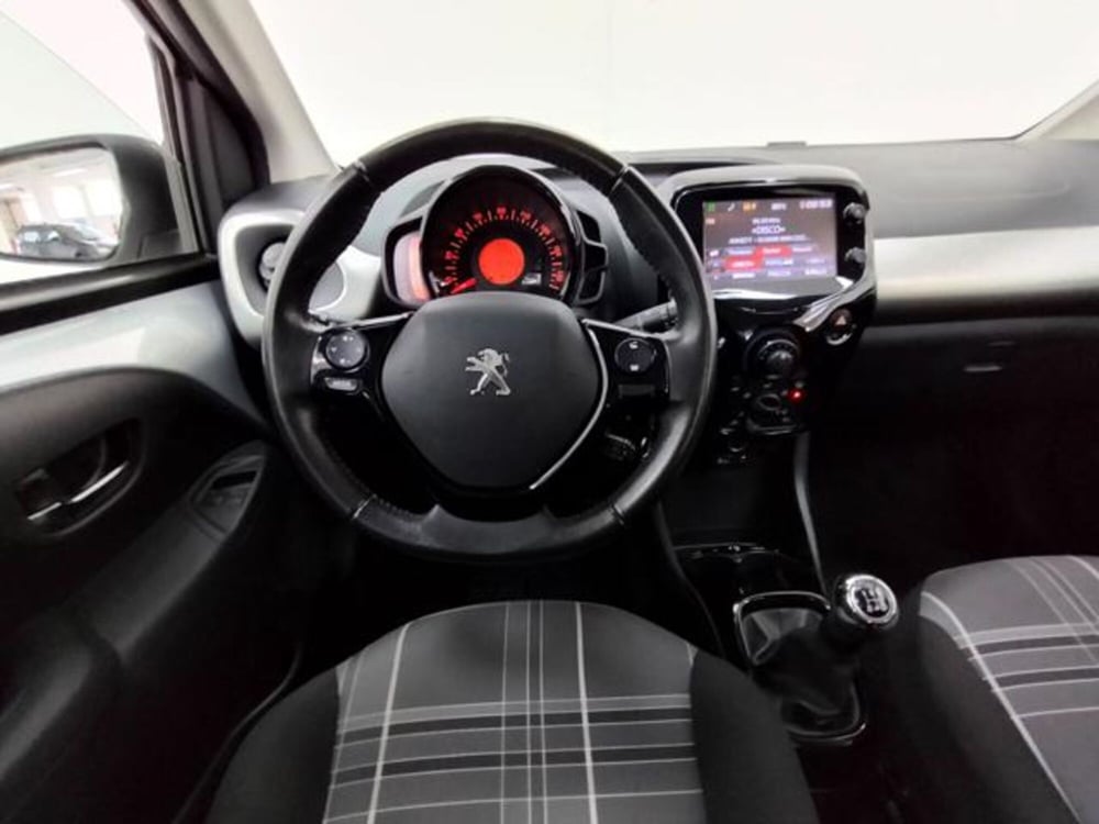 Peugeot 108 usata a Como (10)