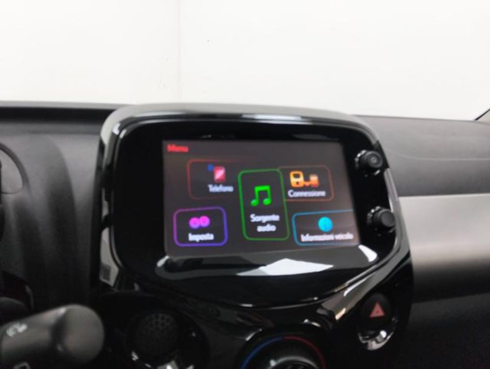 Peugeot 108 usata a Como (13)