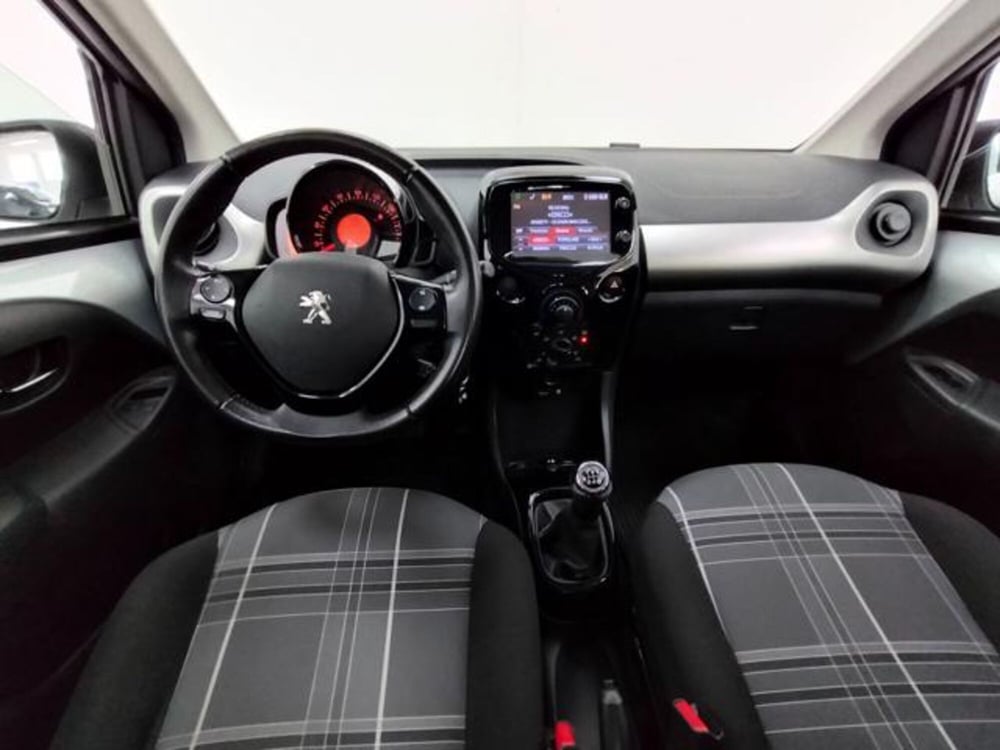 Peugeot 108 usata a Como (4)