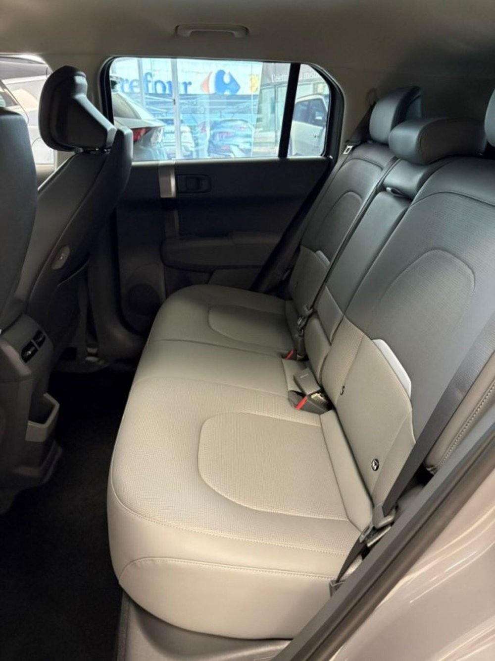Kia EV3 nuova a Como (7)