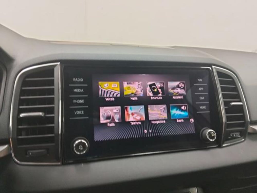 Skoda Karoq usata a Como (14)