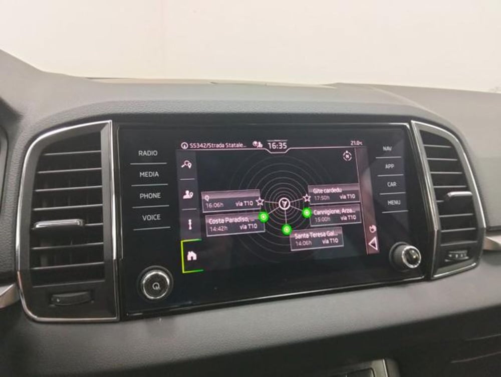 Skoda Karoq usata a Como (15)