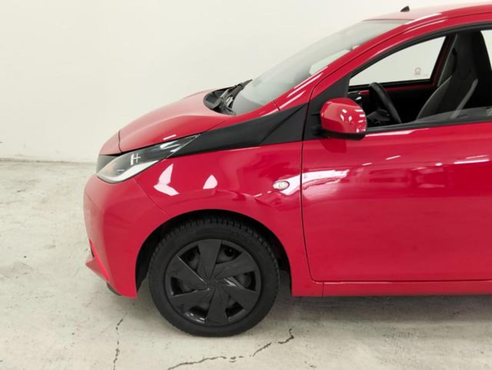 Toyota Aygo usata a Como (9)