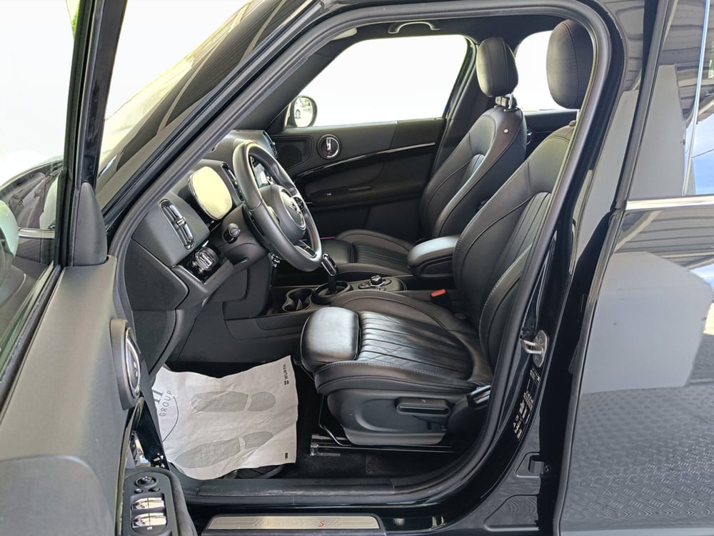 MINI Mini Countryman usata a Ascoli Piceno (8)