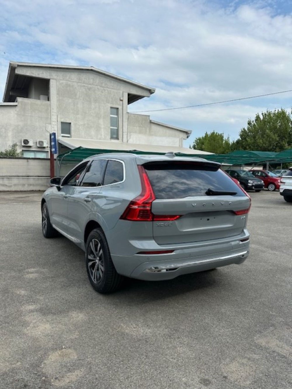 Volvo XC60 nuova a Novara (8)