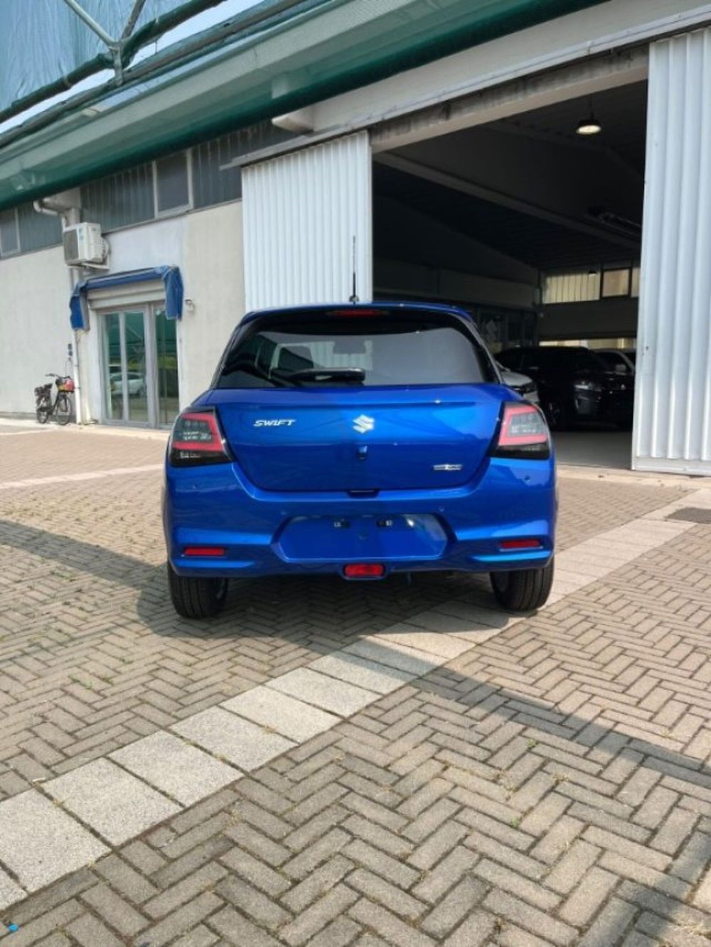 Suzuki Swift nuova a Novara (6)