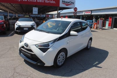 Toyota Aygo Connect 1.0 VVT-i 72 CV 5 porte x-you MMT del 2021 usata a Roma