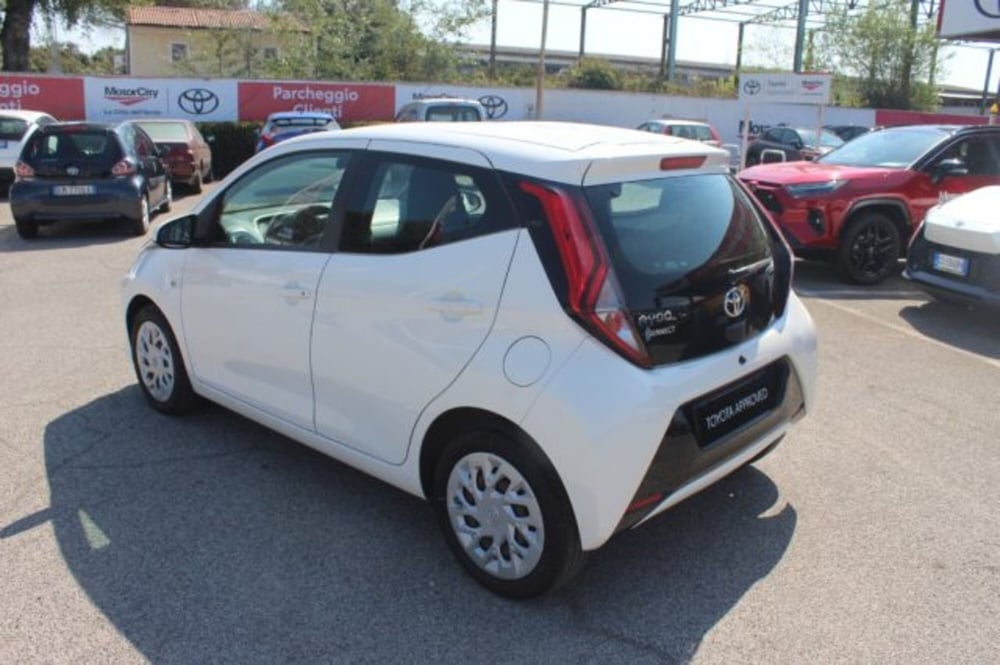 Toyota Aygo usata a Roma (18)